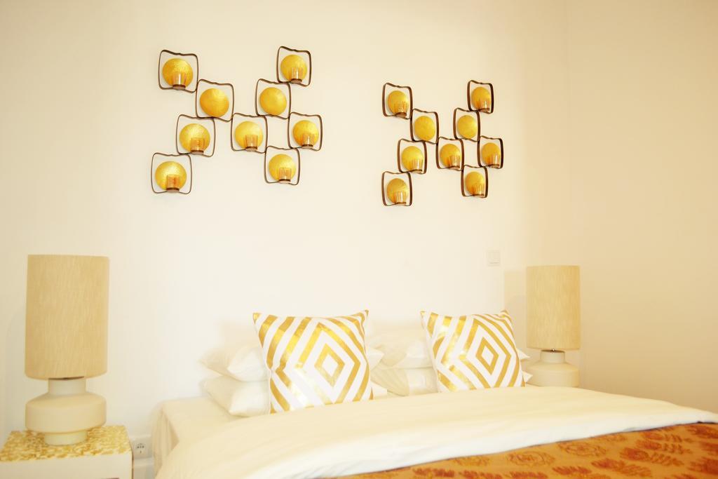 Feeling Chiado 15 Hotel Lisbon Room photo